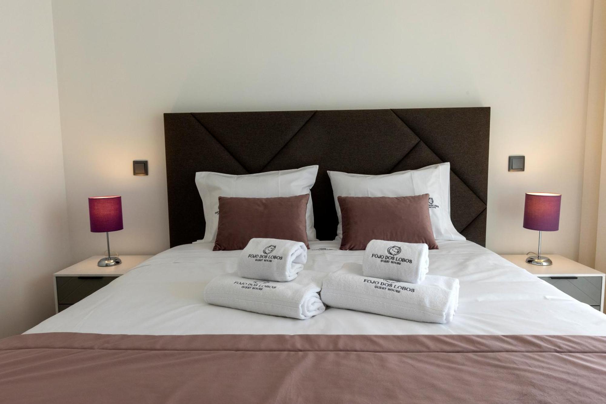 Guest House Fojo Dos Lobos Fafiao ภายนอก รูปภาพ