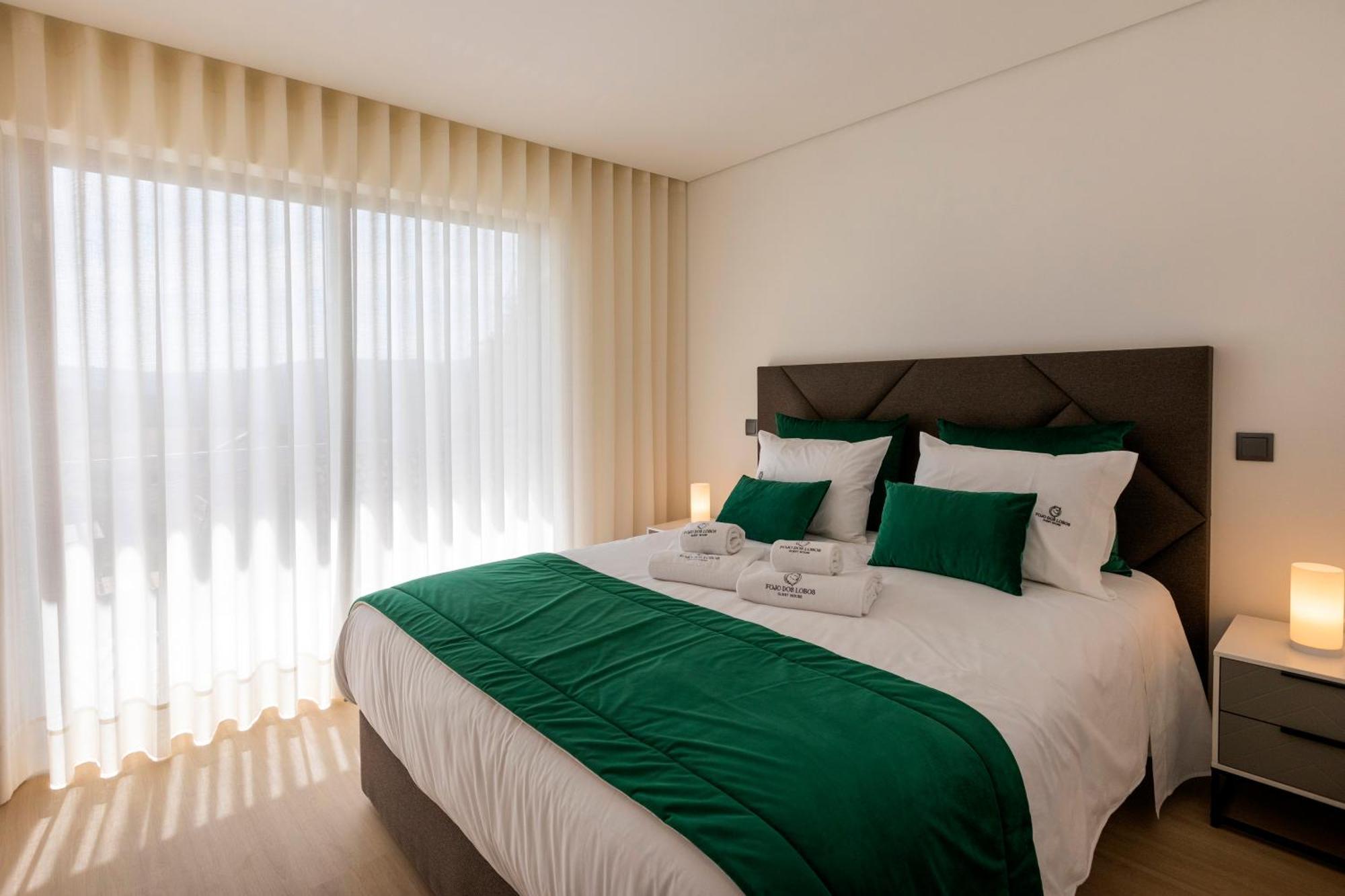 Guest House Fojo Dos Lobos Fafiao ภายนอก รูปภาพ