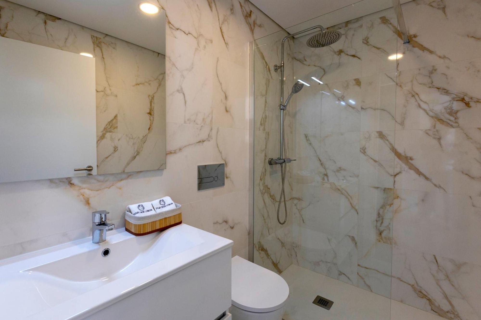 Guest House Fojo Dos Lobos Fafiao ภายนอก รูปภาพ