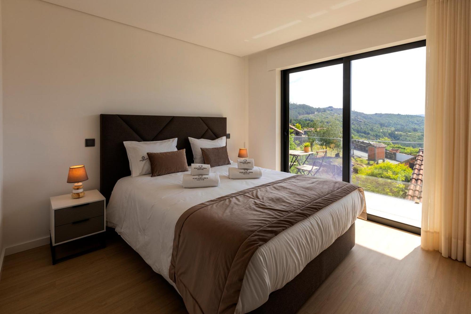 Guest House Fojo Dos Lobos Fafiao ภายนอก รูปภาพ