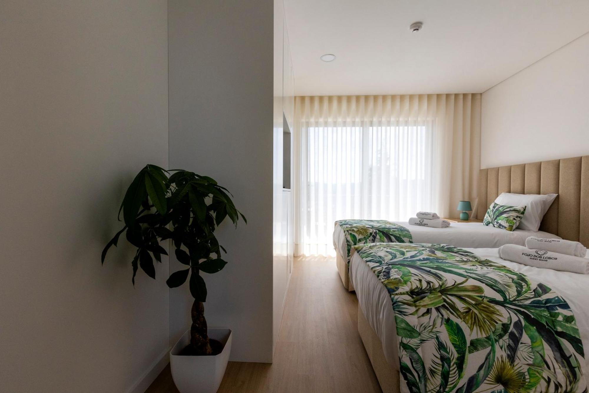 Guest House Fojo Dos Lobos Fafiao ภายนอก รูปภาพ